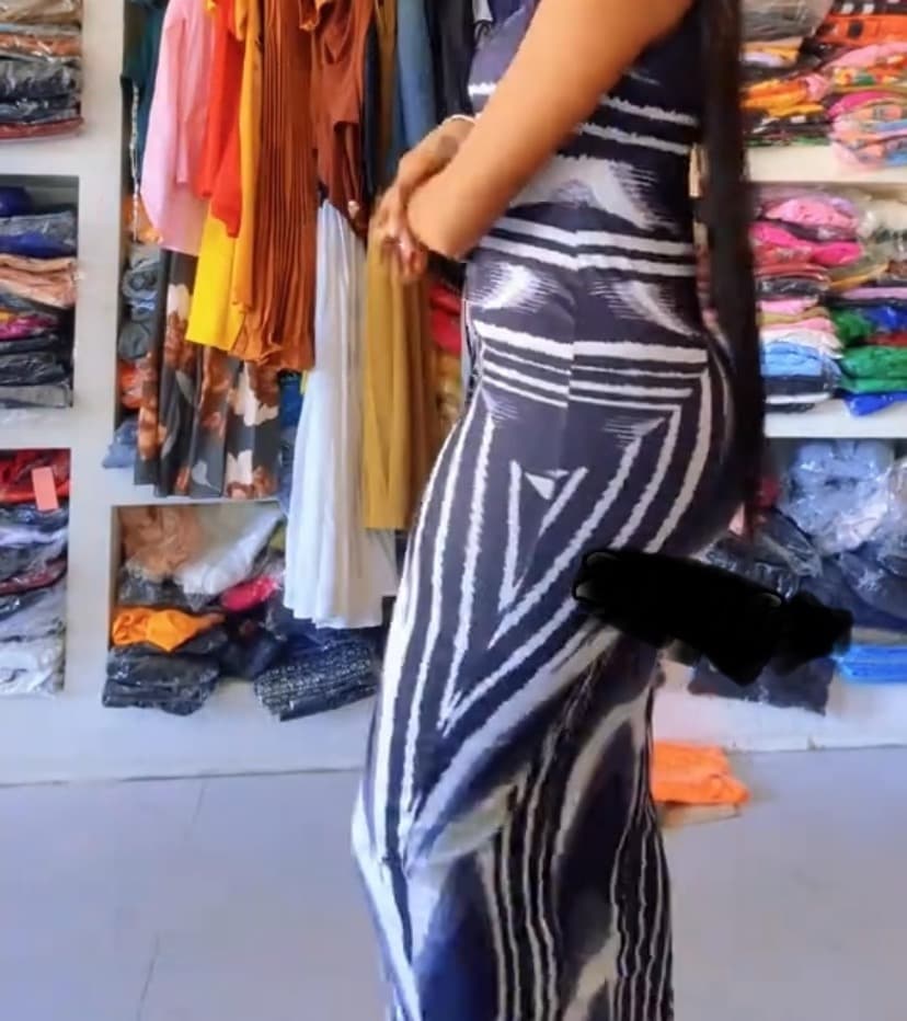 Robe moulante  — photo 1