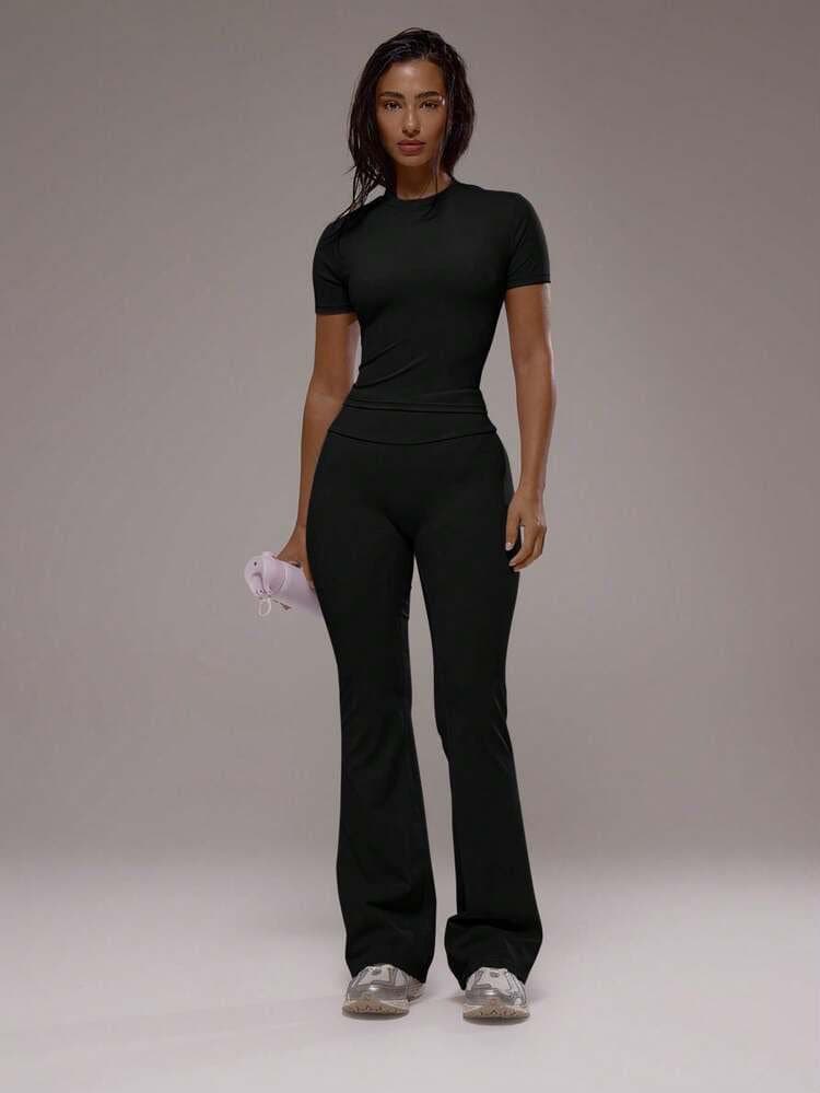 Modèle femme  — photo 1