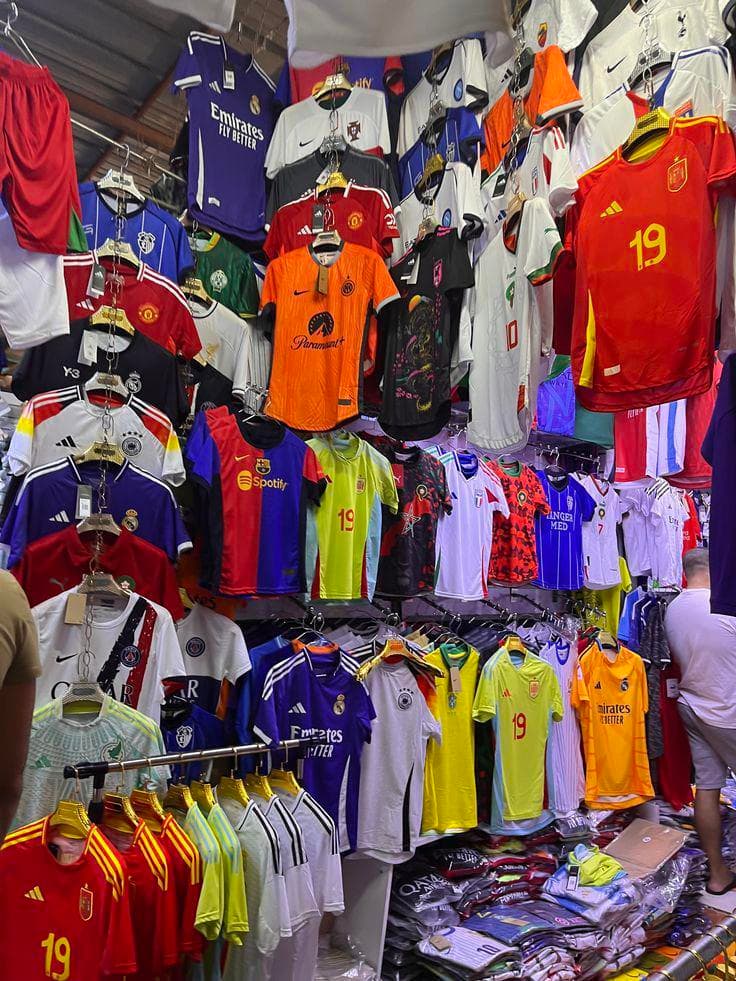 Toutes Maillots Ancien et Nouveau Disponible  — photo 1