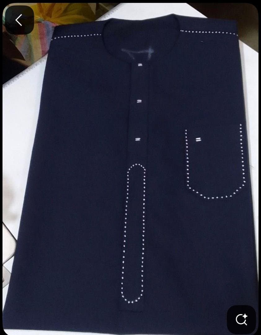 Boubou moderne sénégalais pour homme (Bleu nuit)