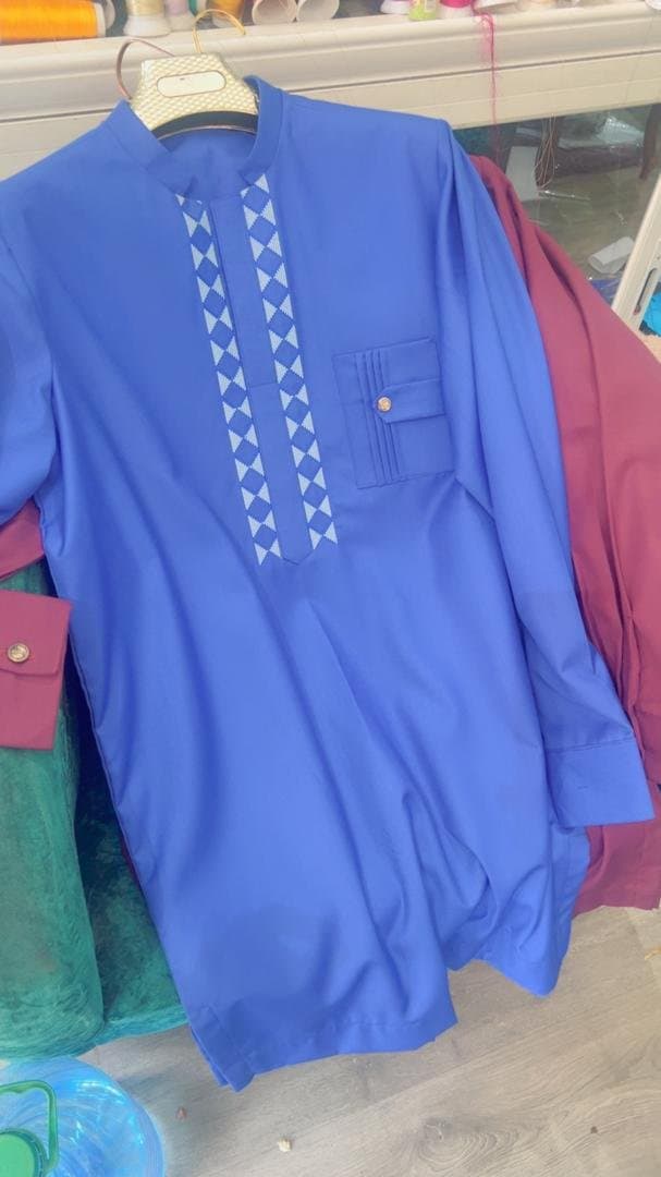 Boubou moderne sénégalais pour homme (Bleu clair)